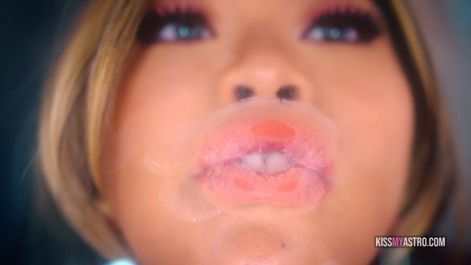Astro Domina – Kissing Compilation 2